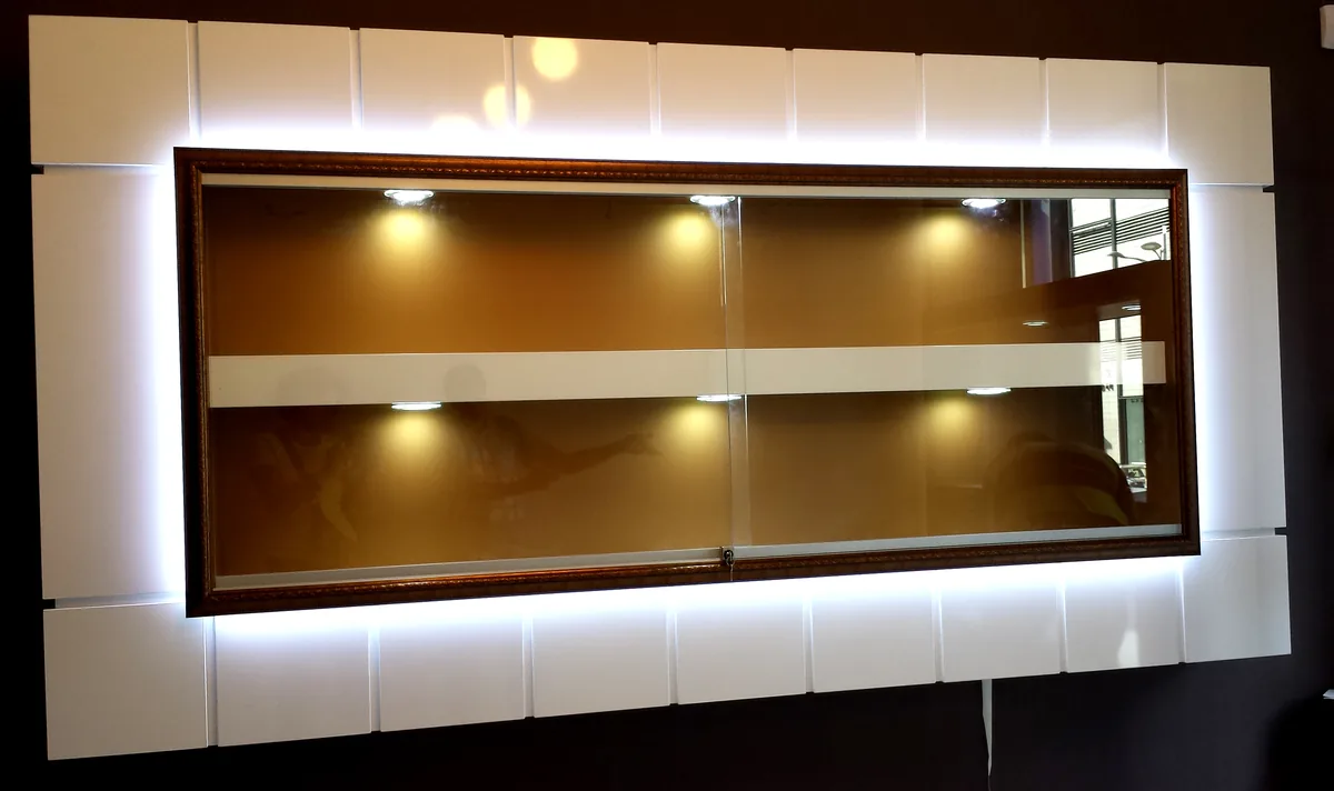 Mobilier personalizat produs de Lartek Grup — proiect